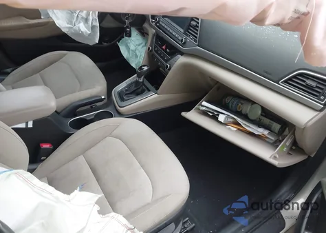 2017 Hyundai Elantra Se z USA, uszkodzony, nr VIN KMHD84LF1HU370228